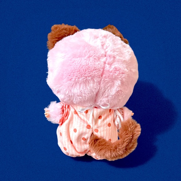 Baby Three Kitten Wardrobe Plush Pendant - Picture 12 of 15